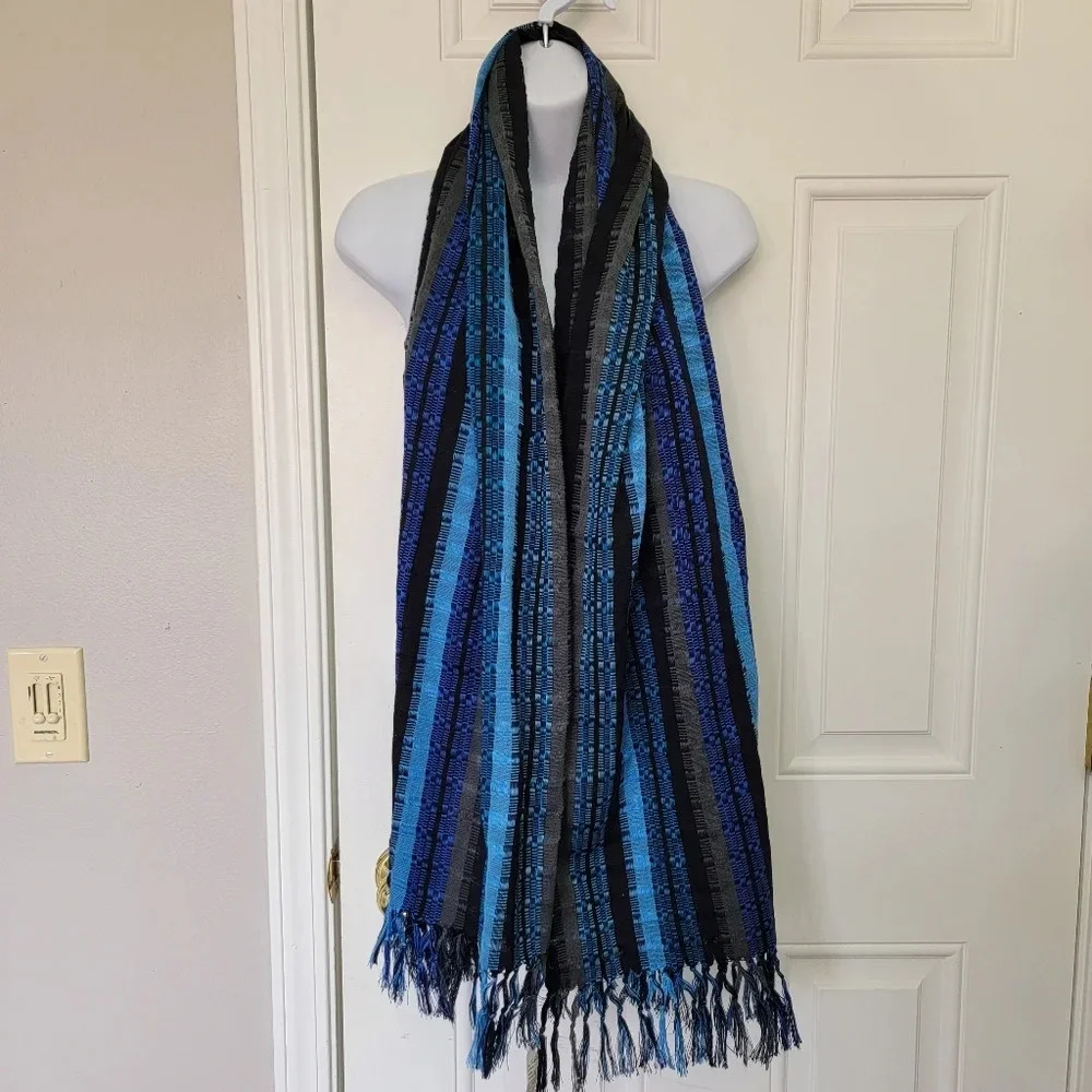 NWT Pair Set Of 2 Colorful Knit Fringed Scarves Pashminas Blue Red 19